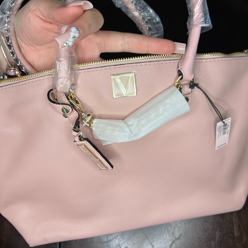 VS pink purse